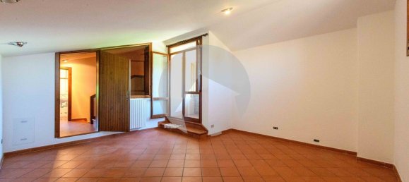 Вилла с 19 спальнями в Скандиано, Италия № 372044 32