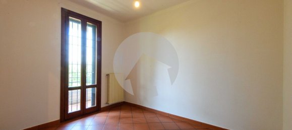 Вилла с 19 спальнями в Скандиано, Италия № 372044 22