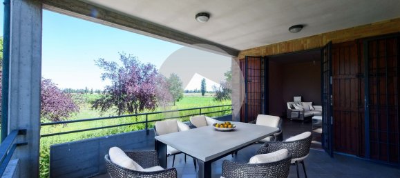 Вилла с 19 спальнями в Скандиано, Италия № 372044 17