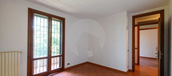 Вилла с 19 спальнями в Скандиано, Италия № 372044 24