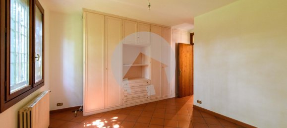 Вилла с 19 спальнями в Скандиано, Италия № 372044 28