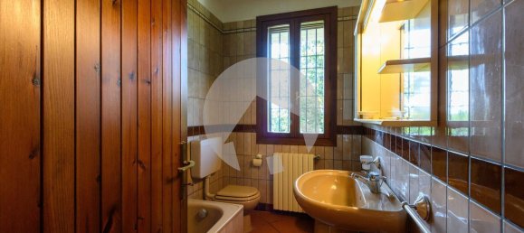 Вилла с 19 спальнями в Скандиано, Италия № 372044 29