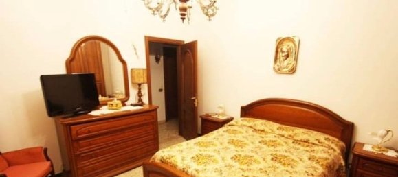 3 rooms House in Ponte Buggianese, Italy No. 251234 13