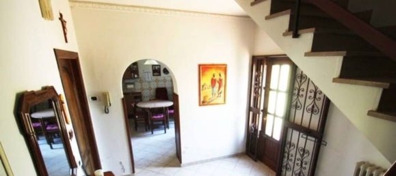 3 rooms House in Ponte Buggianese, Italy No. 251234 11