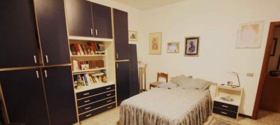 3 rooms House in Ponte Buggianese, Italy No. 251234 10