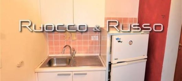 3-Zimmer Wohnung in Genoa, Italy, Nr. 37014 7