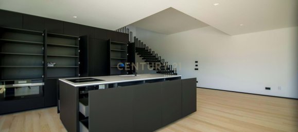 4 bedrooms Villa in Cascais, Portugal No. 170566 15