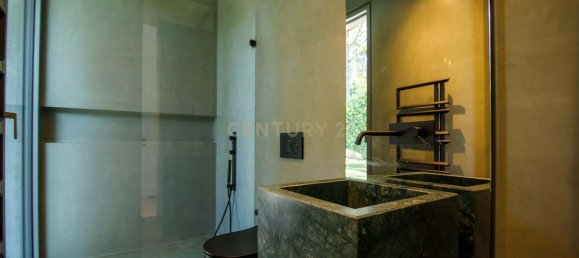 4 bedrooms Villa in Cascais, Portugal No. 170566 5