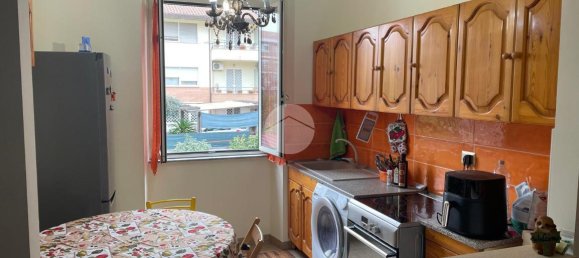 2-salle Appartement à Rome, Italy No. 236506 2