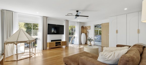 3 Schlafzimmer Haus in Elanora, Australia, Nr. 208 9