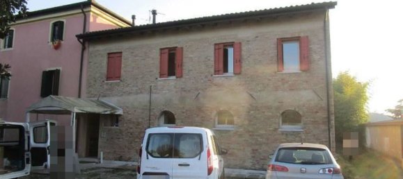 3 rooms Apartment in Santa Maria di Sala, Italy No. 9023 6