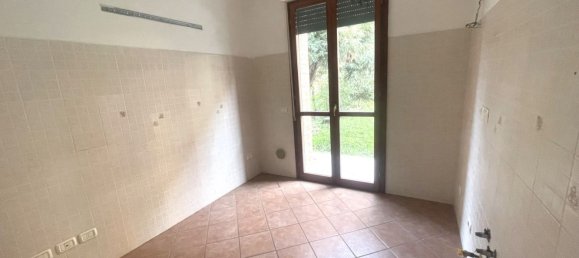 2 rooms Apartment in Opera, Italy No. 25640 7