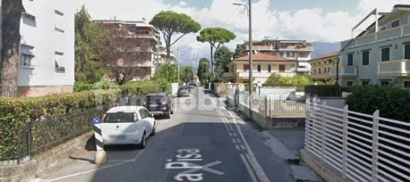 2 bedrooms Apartment in Massa, Italy No. 47898 21