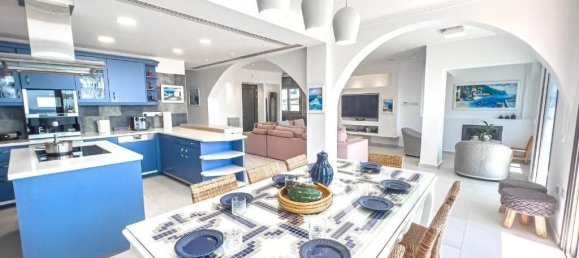 Вилла с 4 спальнями в Паралимни, Аммохостос, Кипр № 26609 12