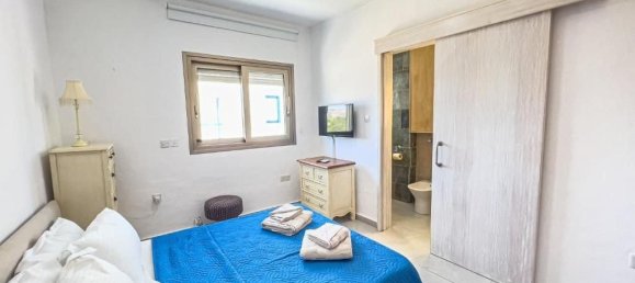 Вилла с 4 спальнями в Паралимни, Аммохостос, Кипр № 26609 20