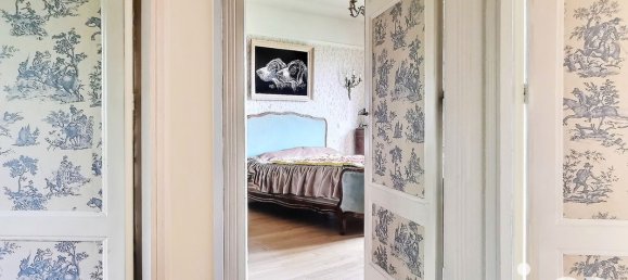 4 bedrooms House in Montreuil, France No. 327092 14