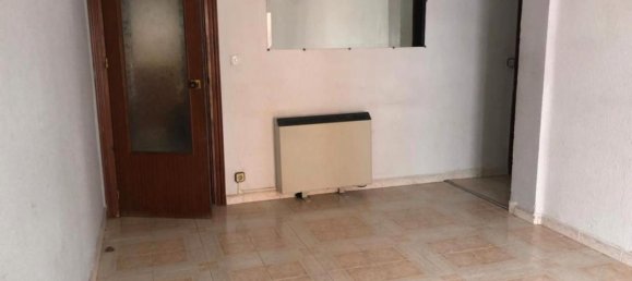3 bedrooms Apartment in Coslada, Spain No. 140434 4