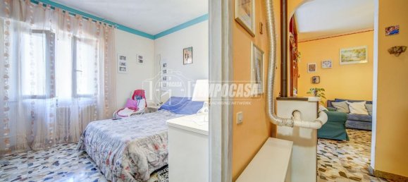 3 rooms Apartment in Solbiate Arno, Italy No. 126639 20