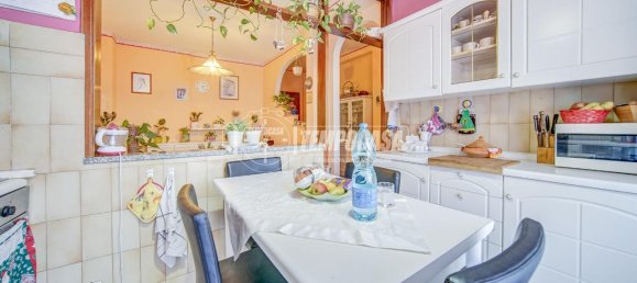 3 rooms Apartment in Solbiate Arno, Italy No. 126639 8