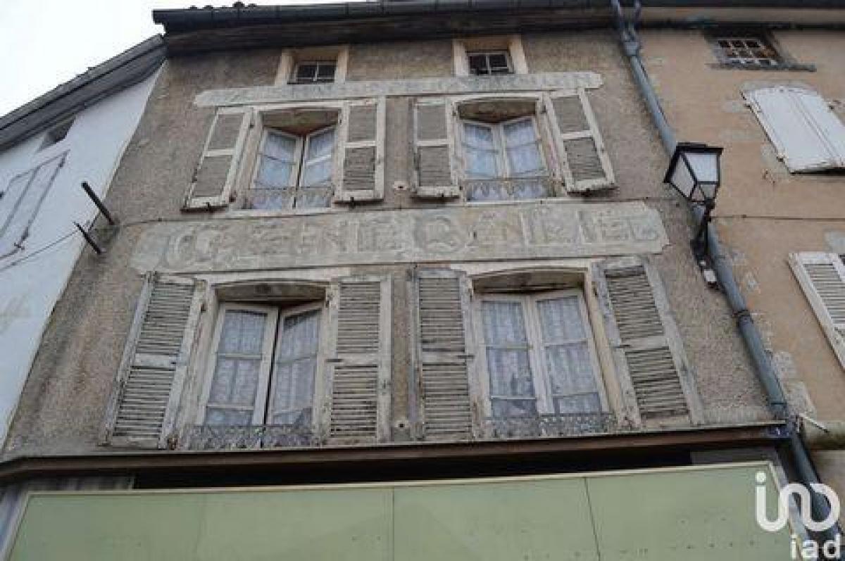 2 bedrooms House in Parthenay, France No. 28077