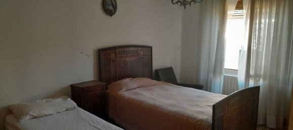 4 rooms House in Ziano Piacentino, Italy No. 162438 11