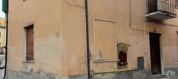 4 rooms House in Ziano Piacentino, Italy No. 162438 26