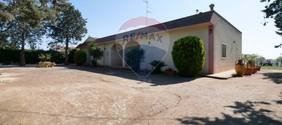 Дом с 5 комнатами в Моттола, Италия № 309792 11