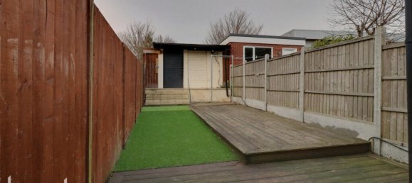 2 bedrooms House in Grays, United Kingdom No. 4977 27