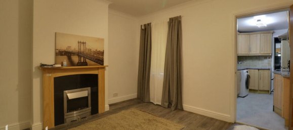 2 bedrooms House in Grays, United Kingdom No. 4977 2