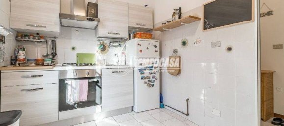 2 bedrooms Apartment in Bologna, Italy No. 262608 7