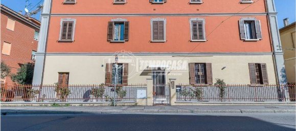 2 bedrooms Apartment in Bologna, Italy No. 262608 19