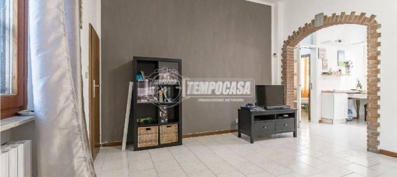 2 bedrooms Apartment in Bologna, Italy No. 262608 4