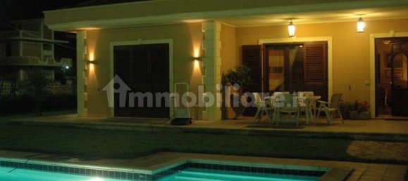 3 bedrooms Villa in Torregrotta, Italy No. 82636 14