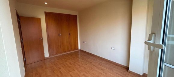 3 bedrooms Apartment in Terrassa, Spain No. 160003 10