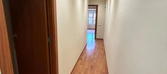 3 bedrooms Apartment in Terrassa, Spain No. 160003 16