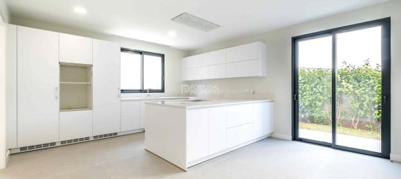 Вилла с 3 спальнями в Фуншал, Португалия № 94327 9