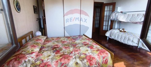 1 bedroom Apartment in Valdilana, Italy No. 327965 9