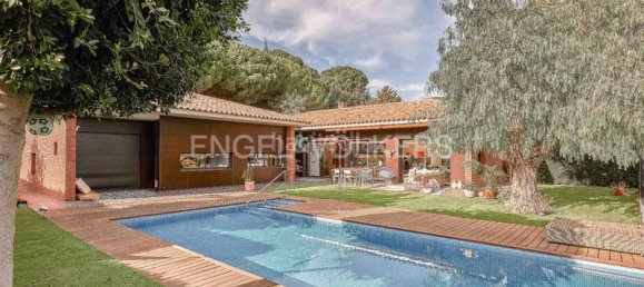5 bedrooms House in Sant Vicenc De Montalt, Spain No. 143873 26
