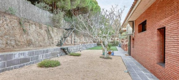 5 bedrooms House in Sant Vicenc De Montalt, Spain No. 143873 35