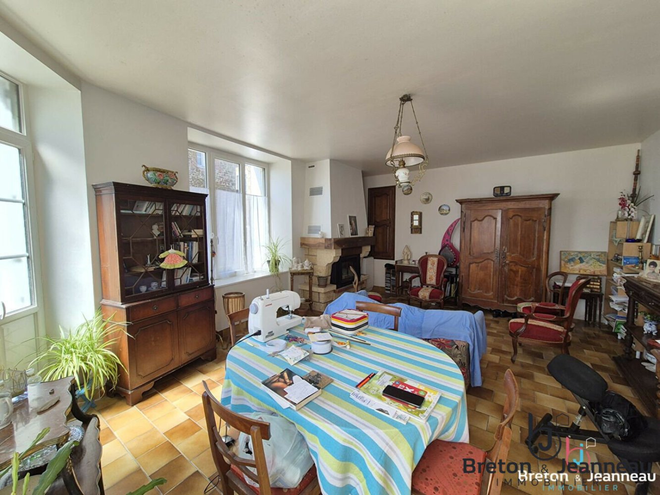 3 chambres Maison à Mayenne, France No. 357904