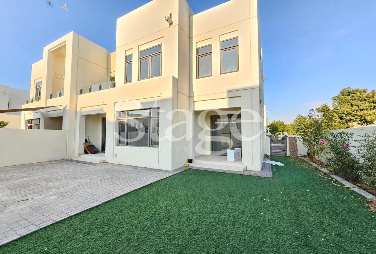4 Schlafzimmer Villa in Reem, UAE, Nr. 103216