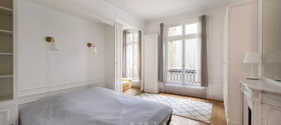 5 bedrooms Apartment in Paris, France No. 168592 27