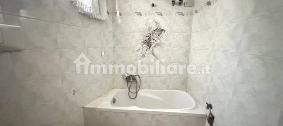 Квартира с 2 спальнями в Поли, Италия № 125362 18