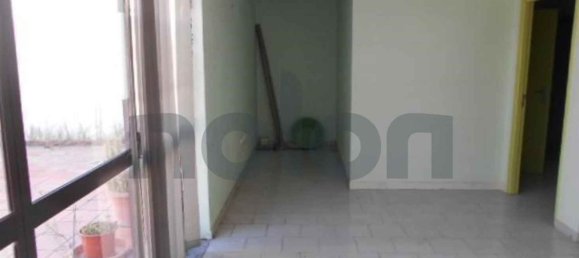 298m² Commercial property in Proenca a Nova, Portugal No. 78369 5