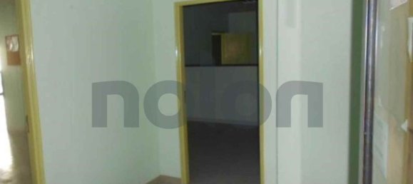 298m² Commercial property in Proenca a Nova, Portugal No. 78369 9