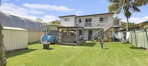 Casa de 3 dormitorios en Summerland Point, Australia No. 1094 18