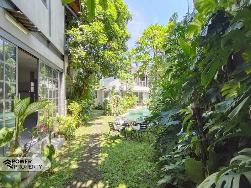 4 غرف نوم فيلا في Kerobokan, Indonesia رقم 4359