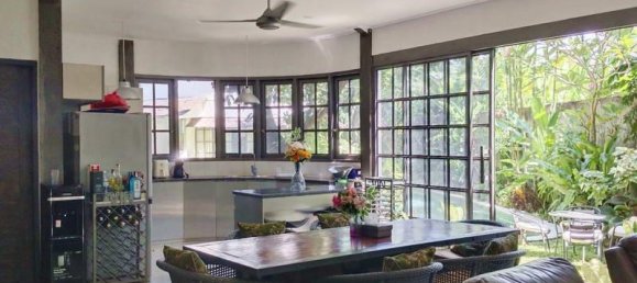 4 غرف نوم فيلا في Kerobokan, Indonesia رقم 4359 25