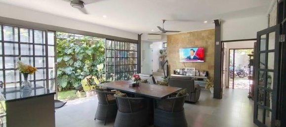 4 غرف نوم فيلا في Kerobokan, Indonesia رقم 4359 24