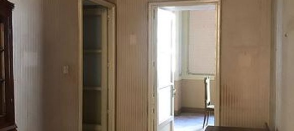 6 rooms Apartment in Catania, Italy No. 251455 3